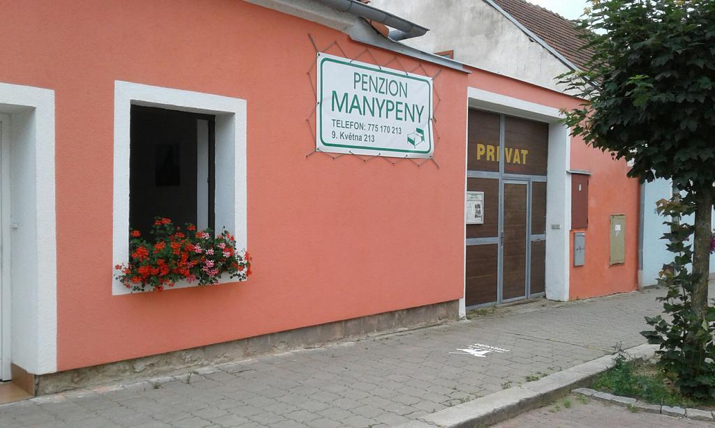 Penzion Many Peny Jindřichŭv Hradec Exterior foto